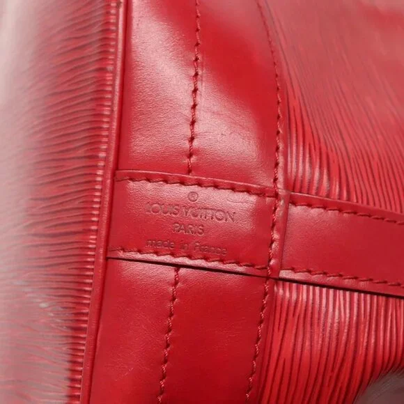 LOUIS VUITTON Epi Noe Shoulder Bag Red M44007 LV Auth 120135